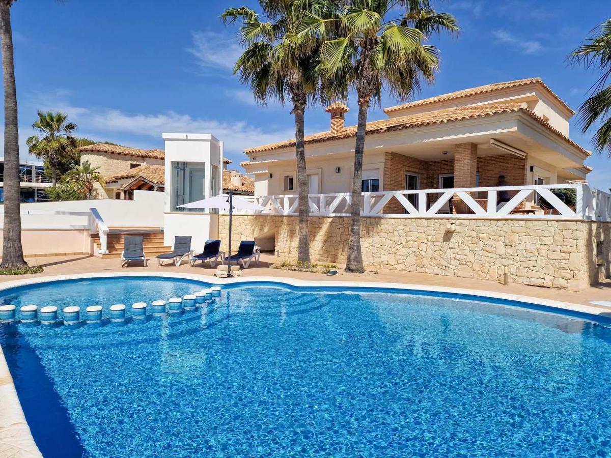 Frontline Beach Villa Playa Flamenca Oriola  Exterior foto