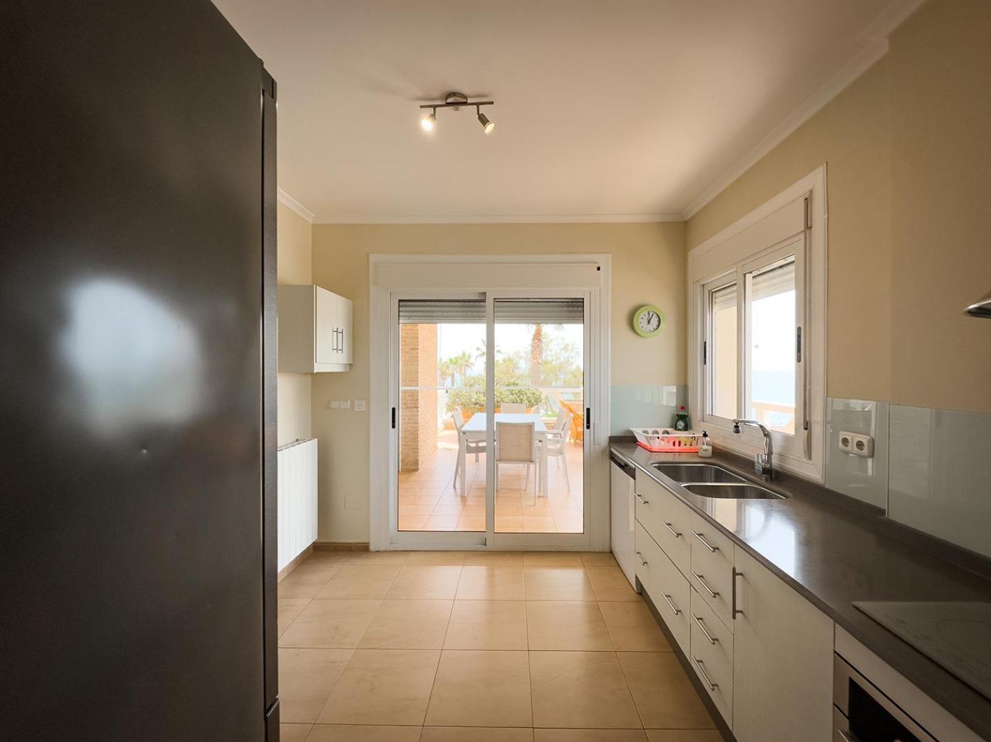 Frontline Beach Villa Playa Flamenca Oriola  Exterior foto