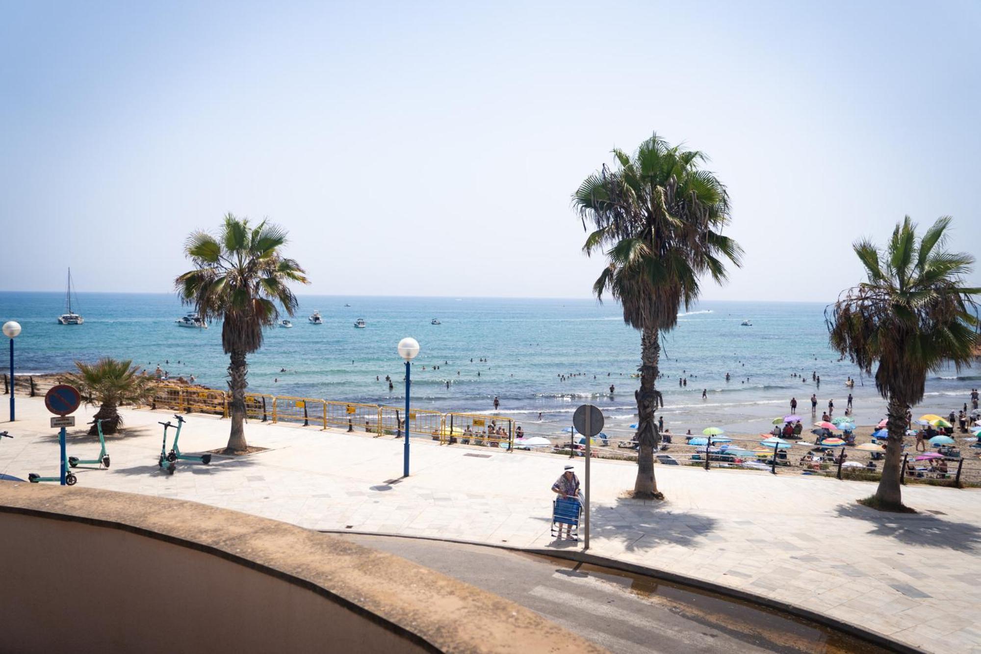 Frontline Beach Villa Playa Flamenca Oriola  Exterior foto